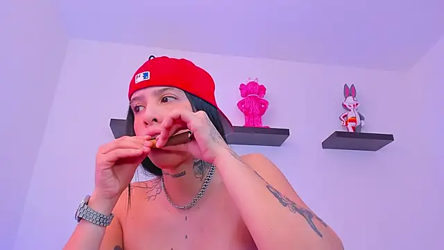 Gangster Girl online show from March 2025 06:54:02 PM