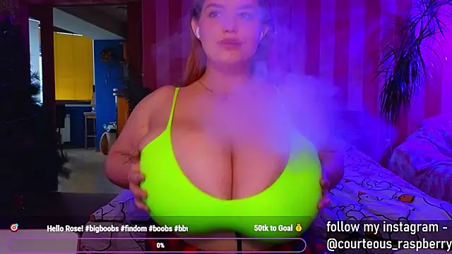 Snapshot of courteous_raspberrry chatting on December 2024 10:17:01 AM courteous raspberrry online show from December 2024 10:17:01 AM