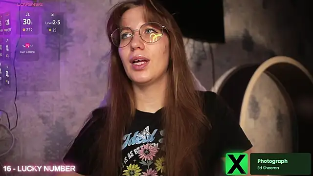 ms allison w online show from November 2025 12:00:02 PM