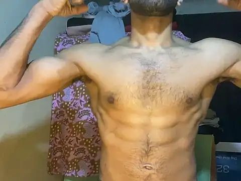 Snapshot of GaaTto chatting on February 2025 01:11:02 AM GaaTto online show from February 2025 01:11:02 AM