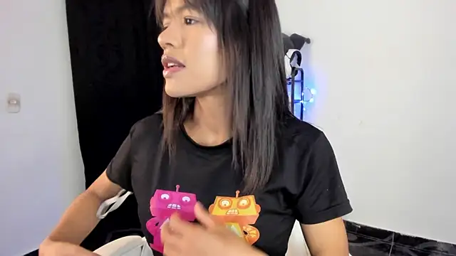 meganthompsonn22 online show from March 2026 03:52:01 AM