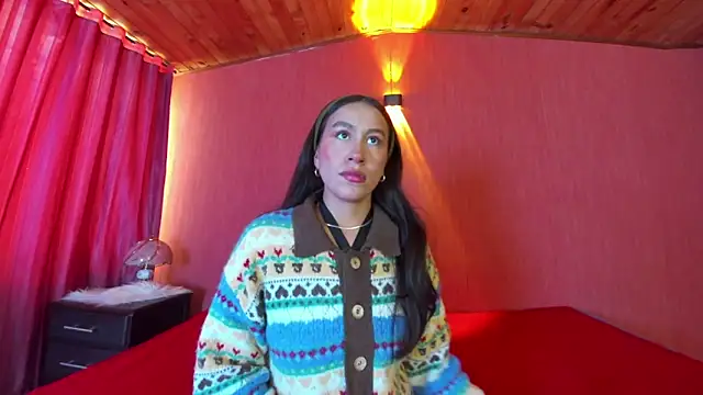 EmiGomez  online show from January 2026 01:48:01 PM