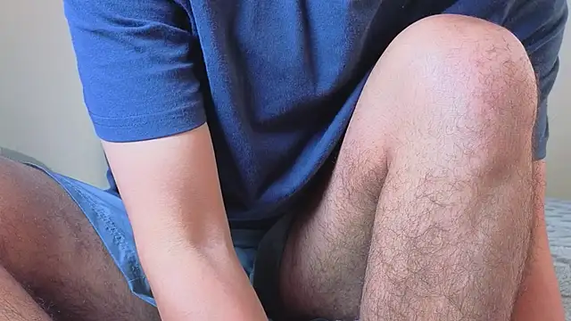 Snapshot of cameron_cum chatting on August 2026 01:13:01 PM cameron cum online show from August 2026 01:13:01 PM