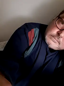 Snapshot of bluangelo chatting on December 2024 10:48:02 PM bluangelo online show from December 2024 10:48:02 PM