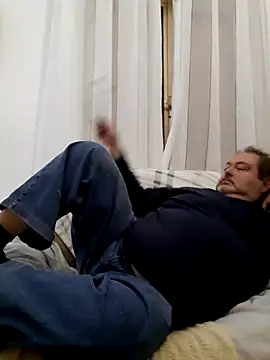 Snapshot of bluangelo chatting on March 2025 08:56:01 PM bluangelo online show from March 2025 08:56:01 PM