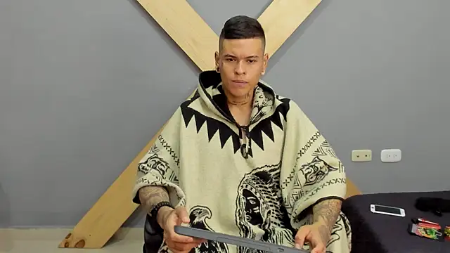 Snapshot of jamesinked_ chatting on December 2024 02:13:02 PM jamesinked  online show from December 2024 02:13:02 PM