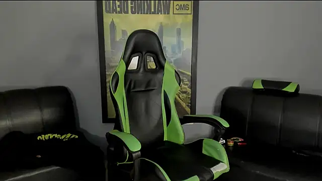 Snapshot of jamesinked_ chatting on December 2024 02:58:02 PM jamesinked  online show from December 2024 02:58:02 PM