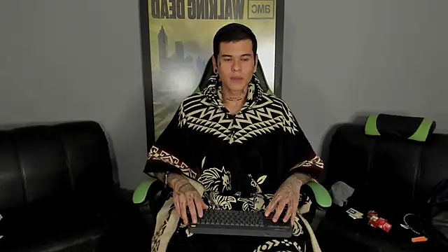 Snapshot of jamesinked_ chatting on February 2025 04:31:01 AM jamesinked  online show from February 2025 04:31:01 AM