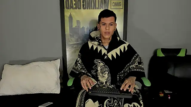 Snapshot of jamesinked_ chatting on March 2025 01:40:01 PM jamesinked  online show from March 2025 01:40:01 PM