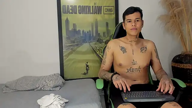 jamesinked  online show from January 2026 07:27:01 PM