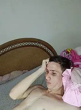 Milfvalesk online show from February 2025 03:19:01 AM