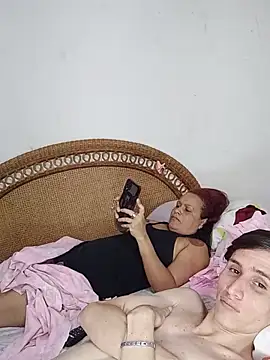 Milfvalesk online show from March 2025 07:02:01 PM