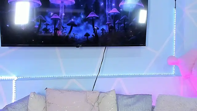 lila noa online show from September 2025 03:39:02 AM