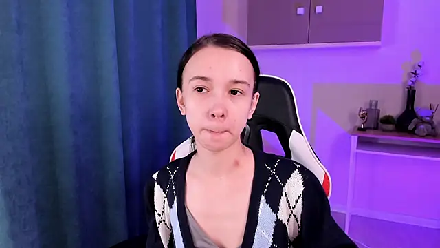 LilithStrangfor online show from December 2024 04:45:01 AM