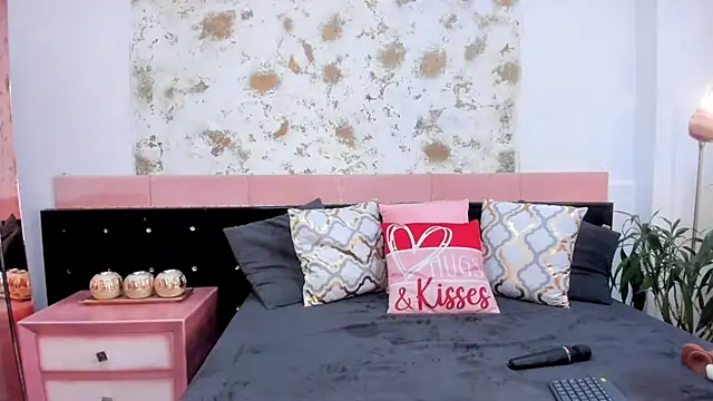 Snapshot of BERGINY_ chatting on March 2025 01:56:02 PM BERGINY online show from March 2025 01:56:02 PM