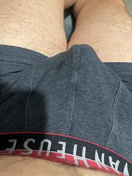 Snapshot of versatile_guy01 chatting on May 2026 05:53:01 PM versatile guy01 online show from May 2026 05:53:01 PM