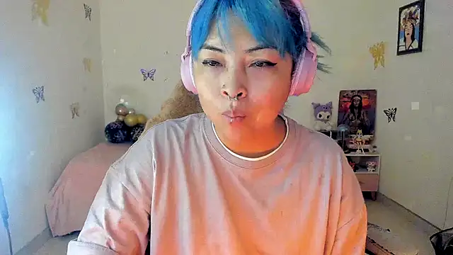 Shaddycute  online show from September 2025 04:53:02 PM