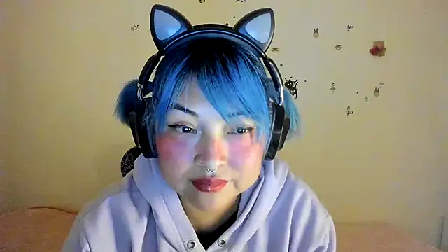 Shaddycute  online show from October 2025 02:53:01 AM