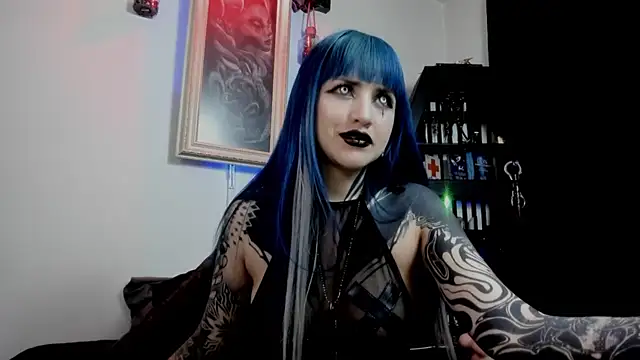 Snapshot of DimmuandDarkness chatting on July 2026 06:17:01 AM DimmuandDarkness online show from July 2026 06:17:01 AM