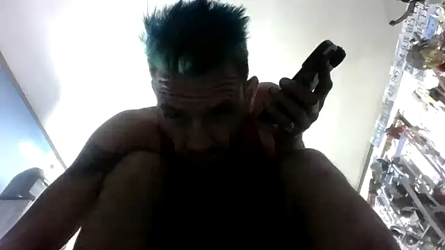 Snapshot of gettinit2wice chatting on July 2026 06:27:01 AM gettinit2wice online show from July 2026 06:27:01 AM