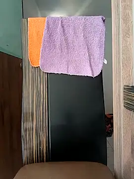 LEIRIS Y FRED 01 online show from February 2026 03:46:01 PM