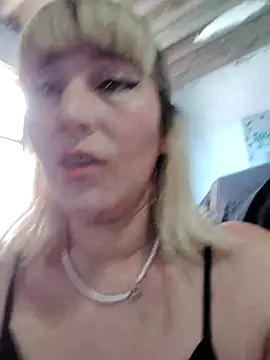 florecita9 online show from March 2025 06:08:02 PM