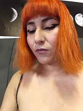 florecita9 online show from October 2025 05:20:02 PM