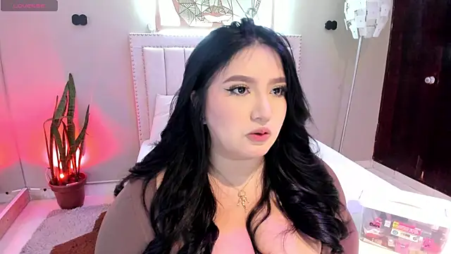  nina sweet online show from November 2025 12:05:02 PM