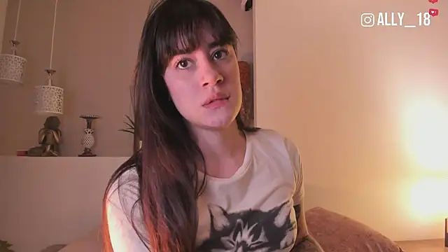 Snapshot of Ally_addams chatting on July 2026 04:39:02 AM Ally addams online show from July 2026 04:39:02 AM