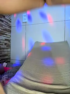 Snapshot of exquentadamay chatting on November 2025 02:28:01 PM exquentadamay online show from November 2025 02:28:01 PM