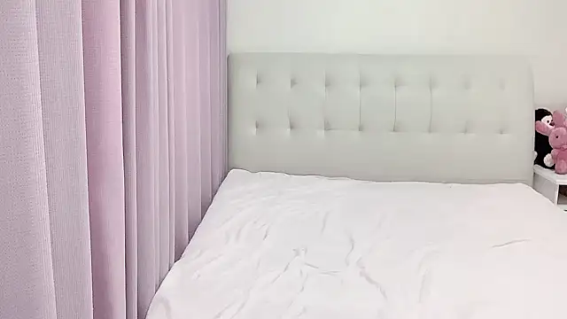 aisha123123 online show from March 2025 02:03:02 AM