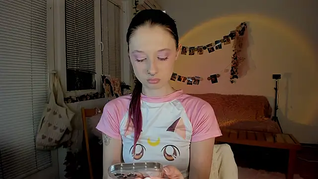 Snapshot of Jenny_darling_love chatting on January 2025 07:07:02 PM Jenny darling love online show from January 2025 07:07:02 PM