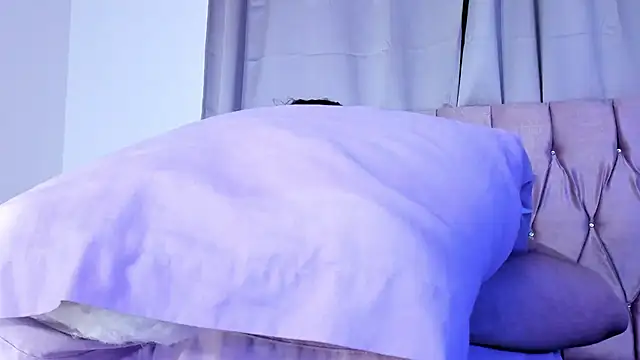 Snapshot of Ashley_piinkk_ chatting on February 2025 07:20:01 AM Ashley piinkk  online show from February 2025 07:20:01 AM