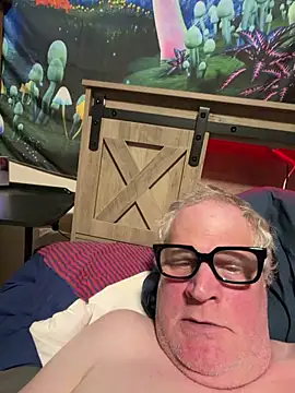 Mimmoromeo1973 online show from February 2026 03:12:01 AM