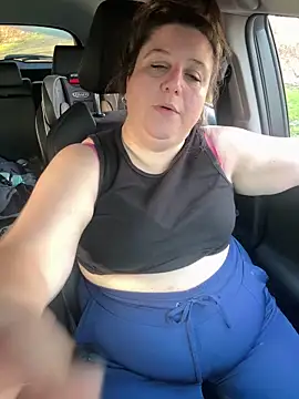 Vanilla-Cakebaum online show from April 2026 10:37:02 PM