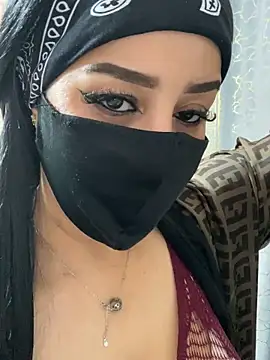 Snapshot of mari_layali chatting on April 2026 11:36:02 PM mari layali online show from April 2026 11:36:02 PM