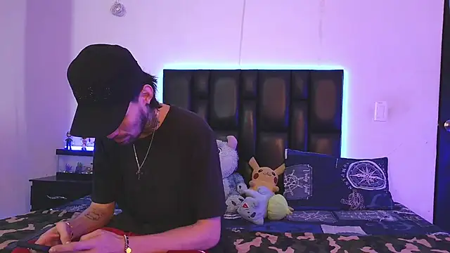 Brutal Sex Fucking online show from October 2025 10:32:02 PM