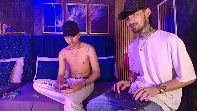 Snapshot of Brutal_Sex_Fucking chatting on January 2026 09:51:02 PM Brutal Sex Fucking online show from January 2026 09:51:02 PM