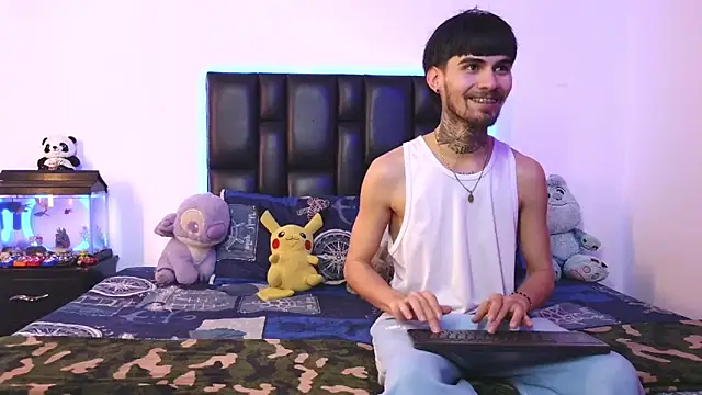 Snapshot of Brutal_Sex_Fucking chatting on February 2026 09:29:02 PM Brutal Sex Fucking online show from February 2026 09:29:02 PM