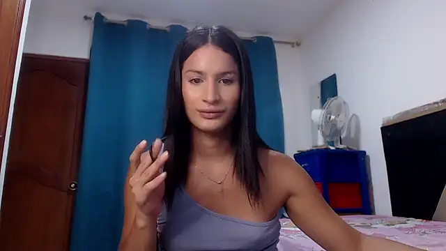 Snapshot of jennifer_ts chatting on February 2025 10:20:02 PM jennifer ts online show from February 2025 10:20:02 PM