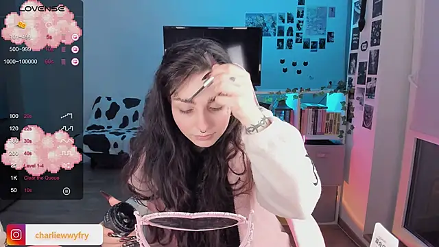 Snapshot of mollydoorsis1 chatting on February 2025 05:07:02 PM mollydoorsis1 online show from February 2025 05:07:02 PM