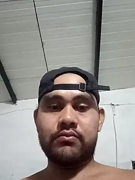 Snapshot of travieso2893 chatting on September 2025 03:43:01 AM travieso2893 online show from September 2025 03:43:01 AM