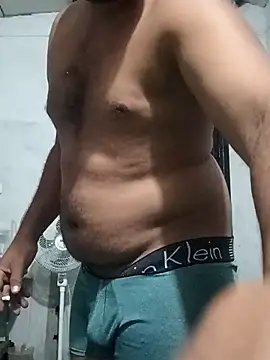 Snapshot of travieso2893 chatting on January 2026 04:15:01 AM travieso2893 online show from January 2026 04:15:01 AM