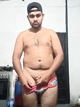 Snapshot of travieso2893 chatting on February 2026 02:37:02 AM travieso2893 online show from February 2026 02:37:02 AM