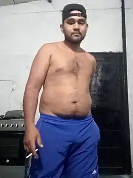 Snapshot of travieso2893 chatting on February 2026 03:10:02 AM travieso2893 online show from February 2026 03:10:02 AM