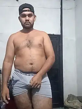 Snapshot of travieso2893 chatting on February 2026 03:12:01 AM travieso2893 online show from February 2026 03:12:01 AM