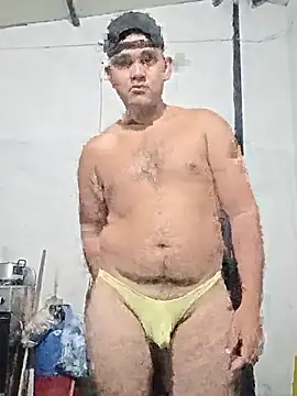 Snapshot of travieso2893 chatting on February 2026 03:07:02 AM travieso2893 online show from February 2026 03:07:02 AM