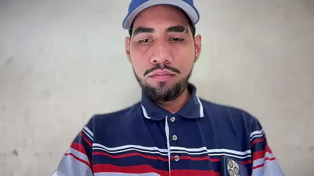 Snapshot of EnriquePersian197 chatting on January 2025 03:43:01 PM EnriquePersian197 online show from January 2025 03:43:01 PM