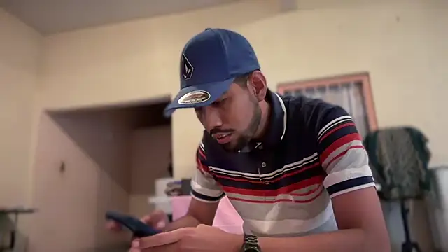 Snapshot of EnriquePersian197 chatting on January 2025 07:28:01 PM EnriquePersian197 online show from January 2025 07:28:01 PM