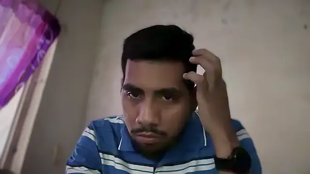 Snapshot of EnriquePersian197 chatting on January 2025 10:35:02 PM EnriquePersian197 online show from January 2025 10:35:02 PM